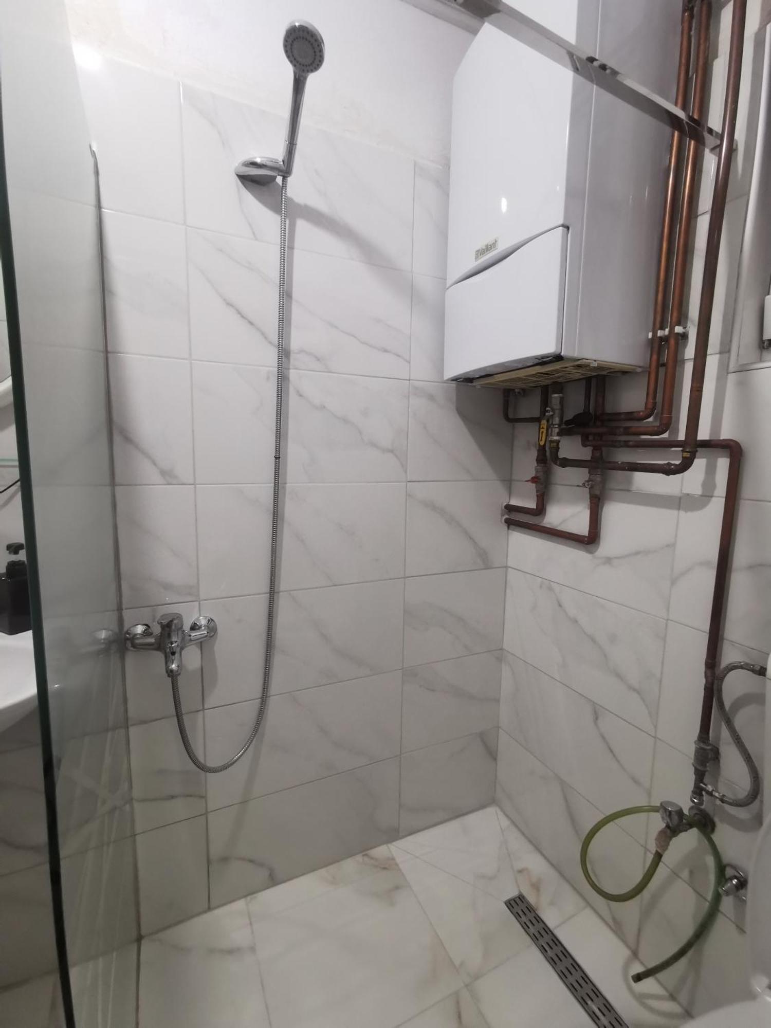 Book A Room Sarajevo, Free Parking & Garden エクステリア 写真